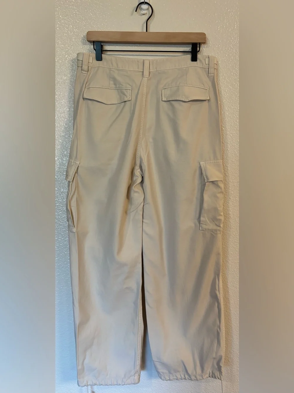Aritzia hand pockets